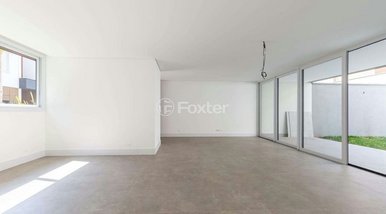 house em Rua Comendador Elias Zarzur, Santo Amaro - São Paulo - SP