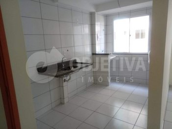 apartment em Avenida Tonico Rezende, Jardim Europa - Uberlândia - MG