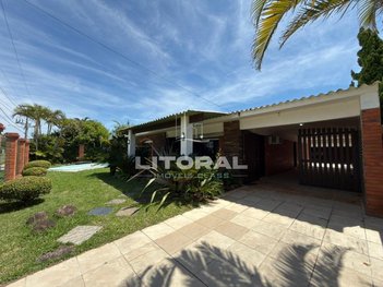 house em Rua Carandaí, Atlântida - Xangri-Lá - RS