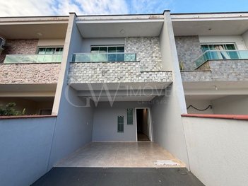 house em Rua dos Farmacêuticos, Petrópolis - Joinville - SC