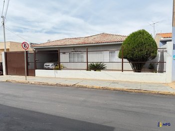 house em Rua XV de Novembro, Centro - Itararé - SP