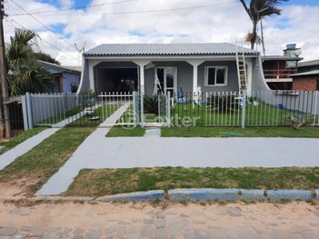 house em Avenida Nossa Senhora dos Navegantes, Centro (Itapuã) - Viamão - RS