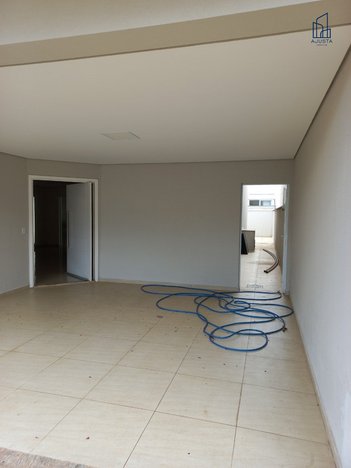 house em Avenida Fernando Stecca, Iporanga - Sorocaba - SP