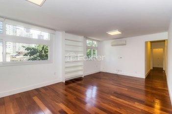 apartment em Rua Oscar Freire, Cerqueira César - São Paulo - SP