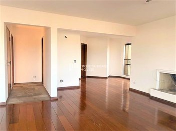 apartment em Rua Doutor José Maria Whitaker, Vila Sofia - São Paulo - SP