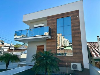 house em Rua Nossa Senhora do Rosário, Jardim Atlântico - Florianópolis - SC