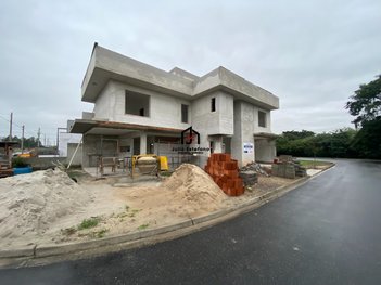 house em Rua Japão, Parque das Nações - Pindamonhangaba - SP