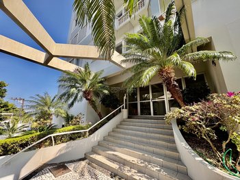 apartment em Avenida Engenheiro Max de Souza, Coqueiros - Florianópolis - SC
