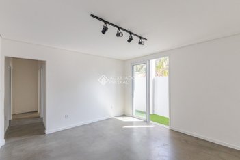 apartment em Rua Eudoro Berlink, Auxiliadora - Porto Alegre - RS