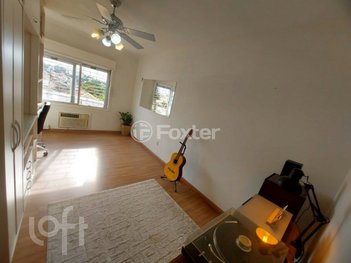apartment em Rua Oscar Schneider, Medianeira - Porto Alegre - RS