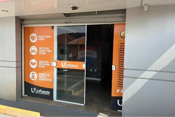 office em Rua Amadeu Santi, Vila dos Lavradores - Botucatu - SP