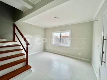 house em Avenida Alexandre Luiz, Jardim Itu - Porto Alegre - RS