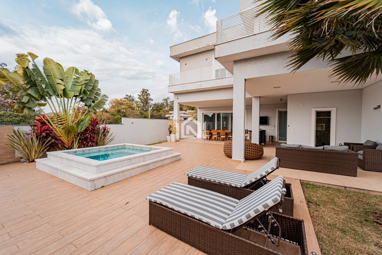 casa a venda no condominio reserva santa - jacuzzi