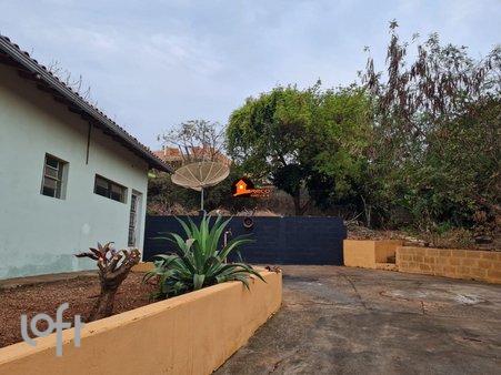 Rua Henriques - facade07.jpg