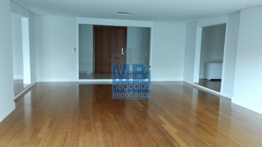 apartment em Avenida Washington Luís, Santo Amaro - São Paulo - SP
