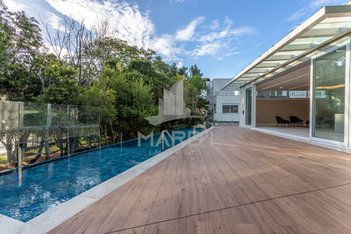 house em Doutor Ney de Castilhos Ferreira, Pedra Redonda - Porto Alegre - RS