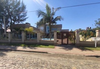 house em Rua Batuíra, Xangri-Lá - Xangri-Lá - RS
