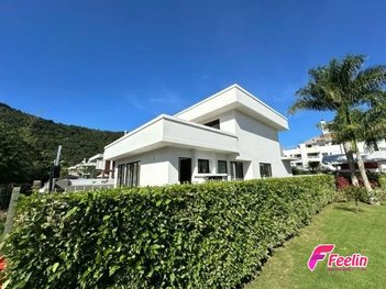 house em Luiz Boiteux Piazza, Cachoeira do Bom Jesus - Florianópolis - SC