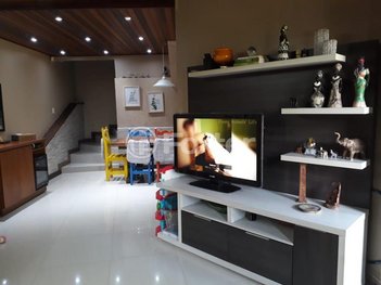 house em Avenida Professor Oscar Pereira, Cascata - Porto Alegre - RS