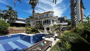 house em Avenida Taquary, Cristal - Porto Alegre - RS