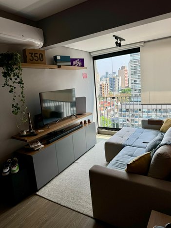 apartment em Rua Cardeal Arcoverde, Pinheiros - São Paulo - SP