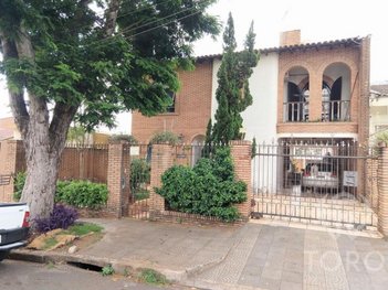 house em Rua Doutor Rui Carnassiali, Cj Res. Parigot de Souza - Maringá - PR