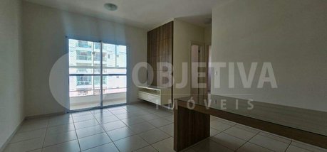 apartment em Avenida Lázara Alves Ferreira, Santa Mônica - Uberlândia - MG