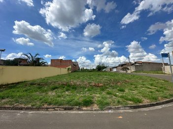 commercial_land_lot em Rua Benedito Tasseli, Parque Terras de Santa Maria - Hortolândia - SP