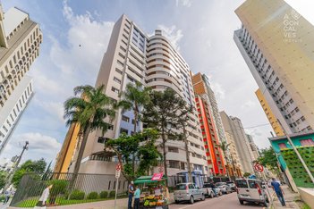 apartment em Travessa Lange, Água Verde - Curitiba - PR