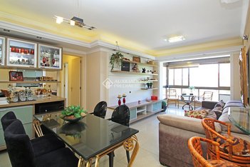 apartment em Alameda Eduardo Guimarães, Três Figueiras - Porto Alegre - RS