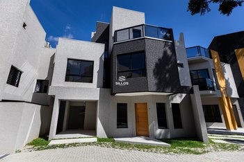 house em Rua General Ary Duarte Nunes, Uberaba - Curitiba - PR