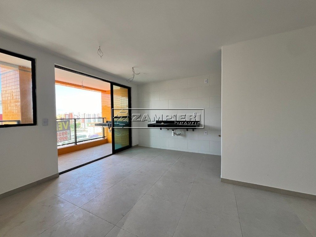 WhatsApp Image 2025-10-31 at 16.33