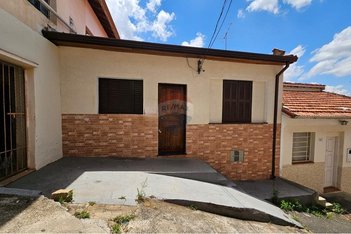 house em Travessa Othelo Chiaron Esgreva, Jardim Santa Rita de Cássia - Bragança Paulista - SP