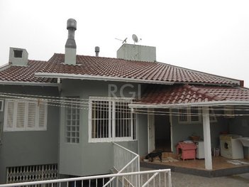 house em Rua Doutor Paulino Guerra, Jardim Itu - Porto Alegre - RS