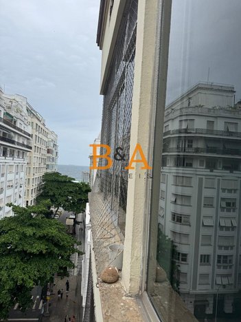 apartment em Avenida Nossa Senhora de Copacabana, Copacabana - Rio de Janeiro - RJ