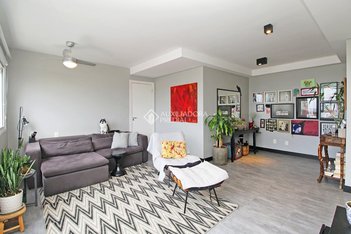 apartment em Rua Itapeva, Passo da Areia - Porto Alegre - RS