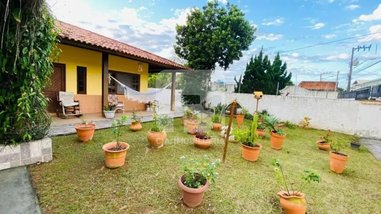 house em Rua Altamiro Barcelos Dutra, Barra da Lagoa - Florianópolis - SC