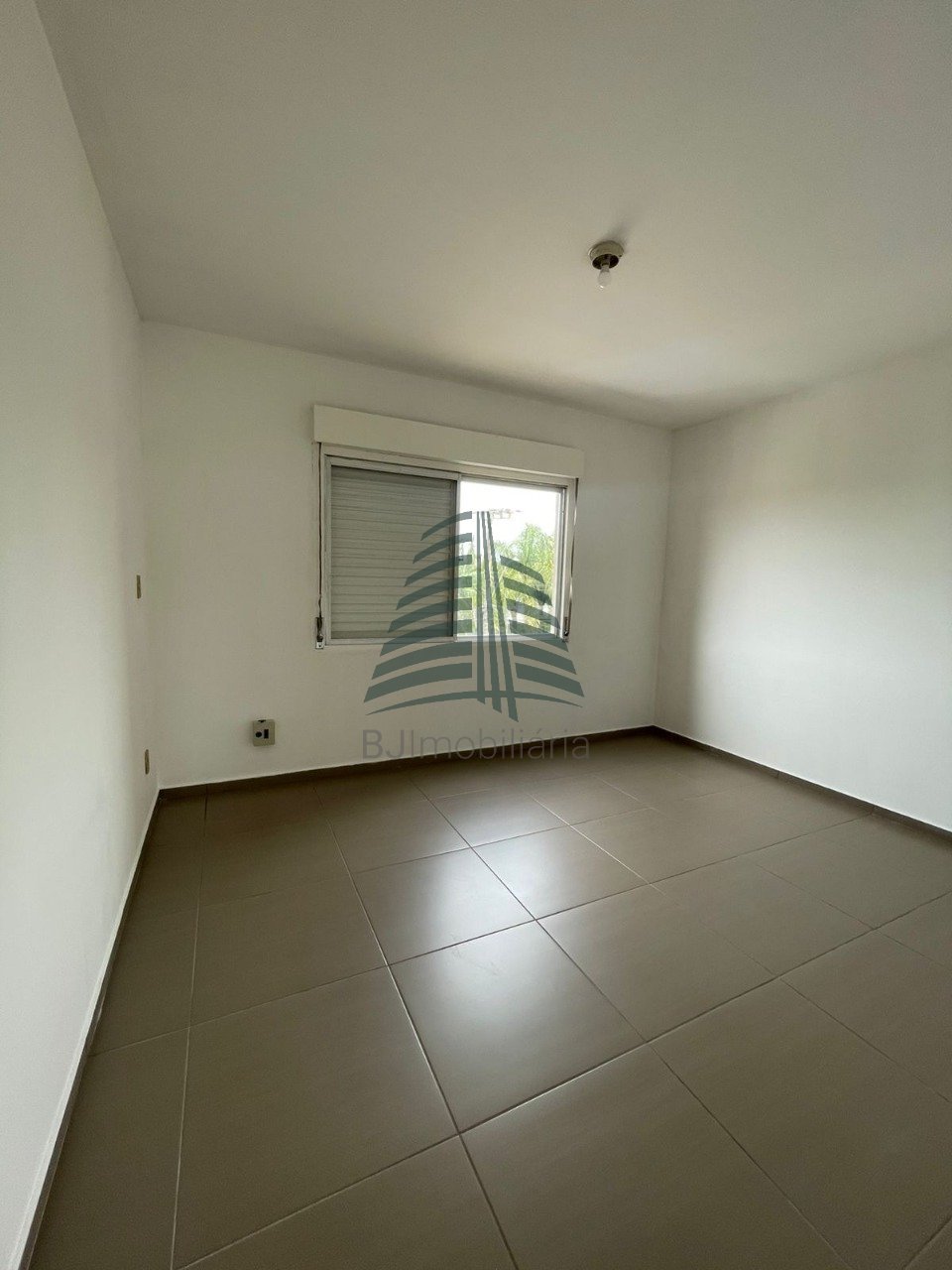 912b6c9e-1d1c-4cdb-8750-f6ea9be61b4b