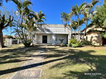 house em Avenida Jaçanã, Atlântida - Xangri-Lá - RS