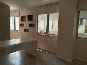 office em Rua Afonso Braz, Vila Nova Conceição - São Paulo - SP