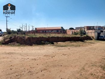 land_lot em Rua F, Conjunto Habitacional Popular Altos - Botucatu - SP