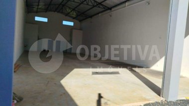 industrial em Avenida José Abdulmassih, Shopping Park - Uberlândia - MG