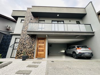 house em Rua Professora Avelina Lamin, Jardim Sofia - Joinville - SC