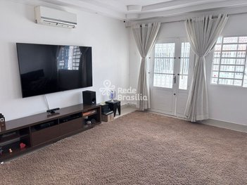 house em QE 26 Conjunto F, Guará II - Brasília - DF