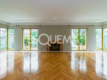 apartment em Rua Escobar Ortiz, Vila Nova Conceição - São Paulo - SP
