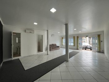 business em Rua Álvares Cabral, Petrópolis - Passo Fundo - RS