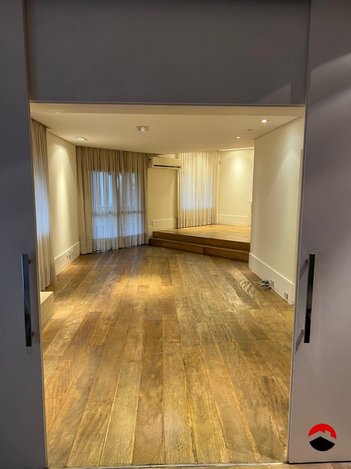 apartment em Rua Doutor Renato Paes de Barros, Itaim Bibi - São Paulo - SP