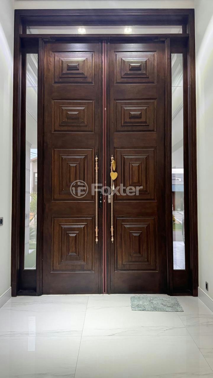 WhatsApp Image 2025-12-05 at 18.20.36 (1).jpeg