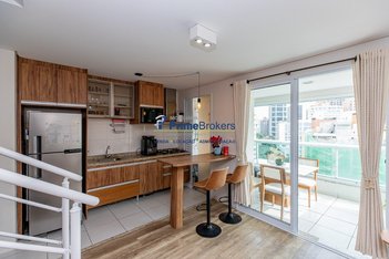 apartment em Rua Carlos Sampaio, Bela Vista - São Paulo - SP