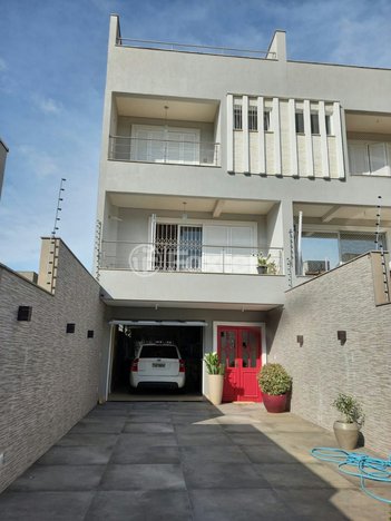 house em Rua Arnaldo Ballve, Jardim Itu - Porto Alegre - RS